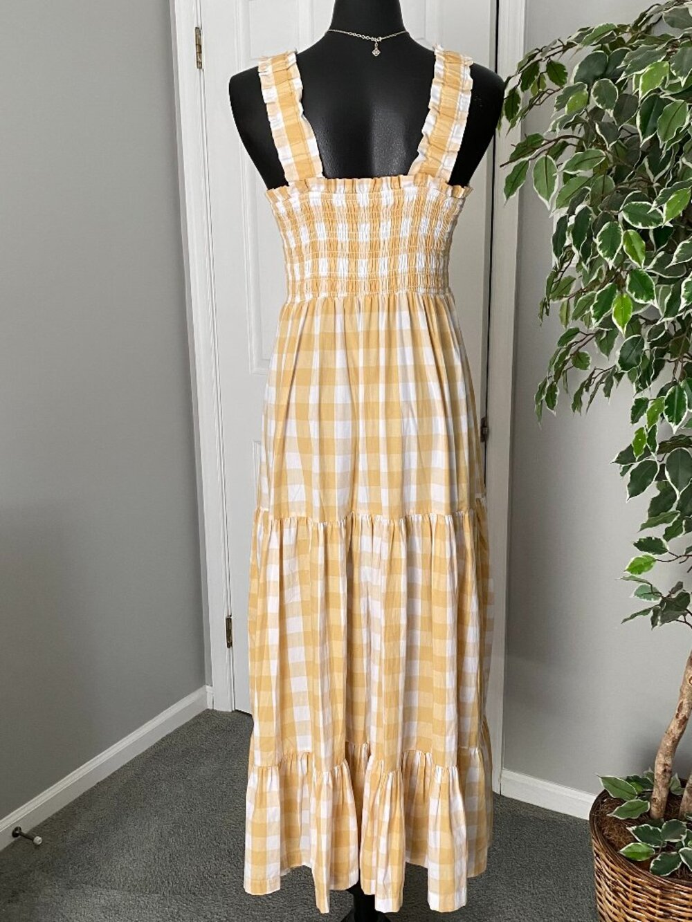 Abercrombie & Fitch Plaid Maxi Dress Yellow White Picnic Long Ruffle - L - Picture 6 of 10